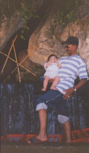 moi avec nadya ma fille a bou3adle region 3in aicha